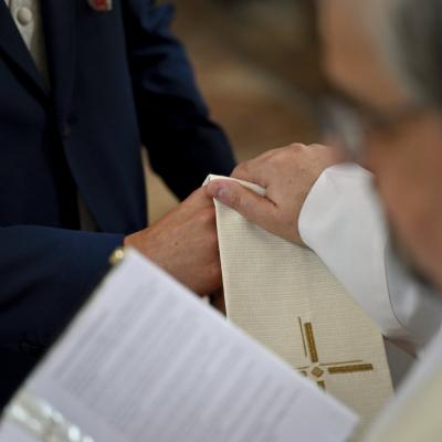 Hochzeit, Brautpaar, Pastor, Segen, Zeremonie, Liebe, Trauung, Verbundenheit